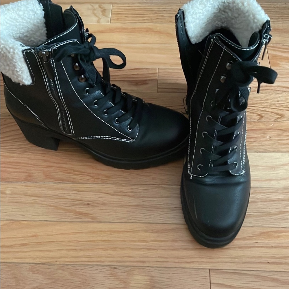 Steve Madden Boots
